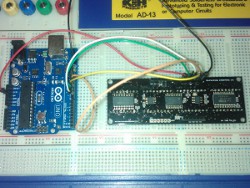 DSP-0801 alphanumeric LED display with Arduino UNO